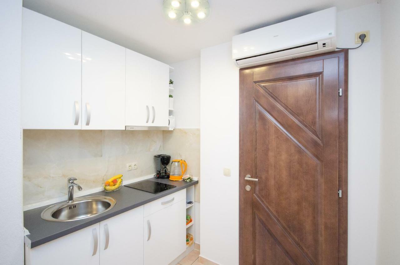 Apartments Josipa Сплит Экстерьер фото