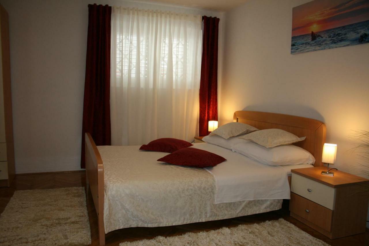 Apartments Josipa Сплит Экстерьер фото