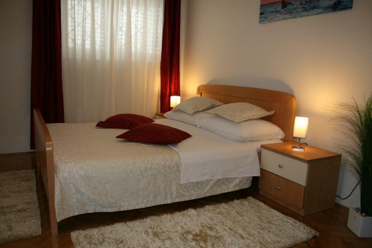 Apartments Josipa Сплит Экстерьер фото