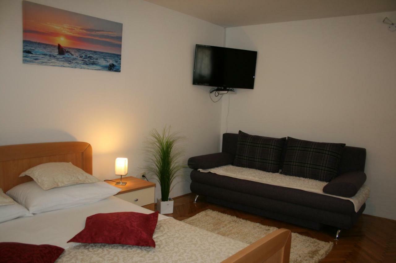 Apartments Josipa Сплит Экстерьер фото