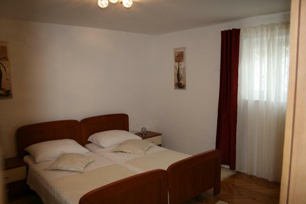 Apartments Josipa Сплит Экстерьер фото
