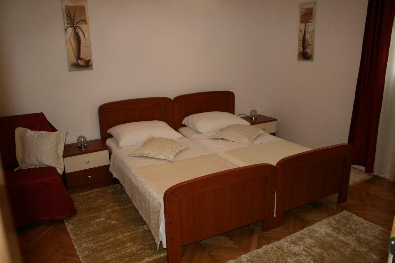Apartments Josipa Сплит Экстерьер фото